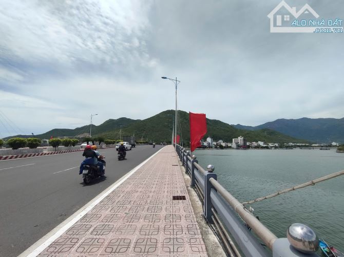 bán nhà 3 tầng view sông hòn rớ, phước đồng,nha trang, giá chỉ 8 tỷ - 5