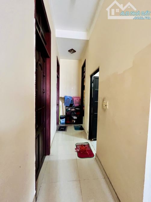 NGANG 7m DÀI 22m, 1/ NGUYỄN DUY TRINH LONG TRƯỜNG Q 9, 3 TẦNG ĐÚC BTCT, GIÁ 9 tỷ ( còn - 5