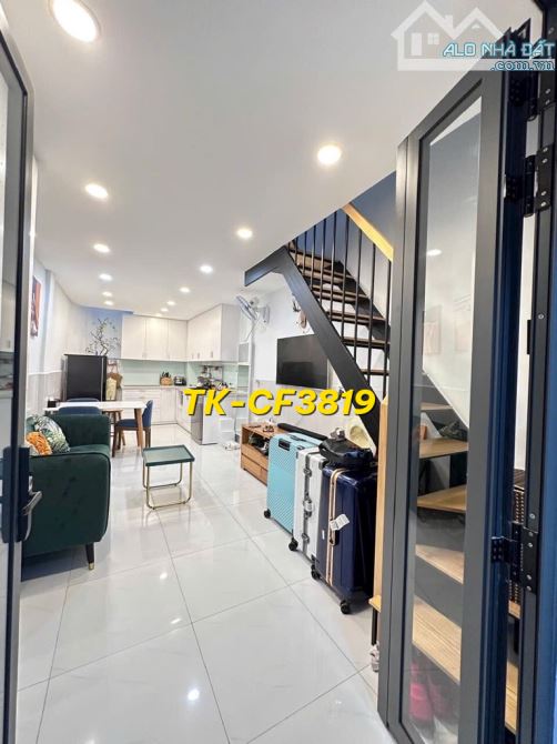 LÝ CHÍNH THĂNG_Q3_HẺM 1/_TẶNG NỘI THẤT_(3.1X8)_4.4_TỶ - 5