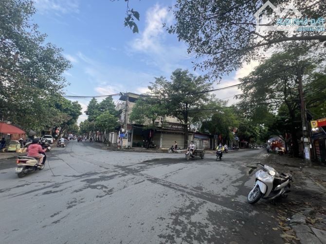 Bán nhà Lạc Thị Ngọc Hồi ~40m 5 tầng ô tô lô góc quanh 6 Tỷ - 6