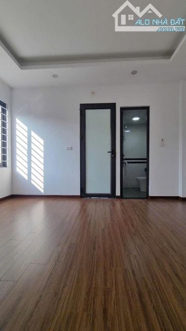 VÕ CHÍ CÔNG CẦU GIẤY 60m 6T MT5.5m 12 TỶ NHÀ ĐẸP THANG MÁY 8PN KHÉP KÍN - 6