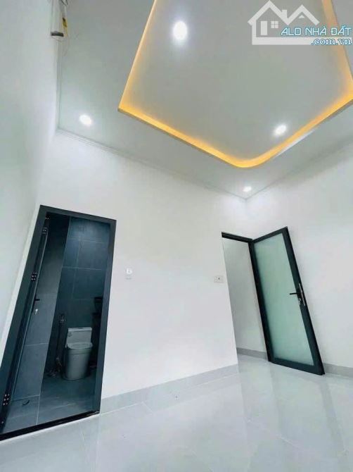 NHÀ HOÀN CÔNG SIÊU ĐẸP 120m2, TẶNG NỘI THẤT, KẾ ỦY BAN, TRƯỜNG HỌC VÀ BỆNH VIỆN CÁCH 500m - 6