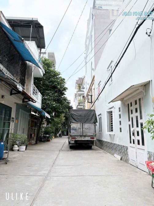 GÒ XOÀI, 4 x 13, 3TẦNG ĐÚC, HXH 6M THÔNG, OTO NGỦ NHÀ, GIÁP TÂN PHÚ, GẦN AEON, CHỈ 5.X TỶ - 6