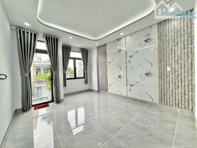 Xe hơi vào nhà, 1 sẹc Thới An 16, quận 12, 4x20m, nở hậu, nhỉnh 6 tỷ - 6