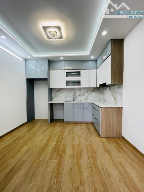 Siêu Phẩm Trần Hữu Tước - Nguyễn Lương Bằng, 43m*7T*TM, Ôtô Cổng. SDCC - 6