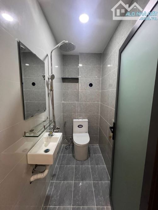 Cần bán gấp! Nhà cấp 4 đường An Phú Tây - Hưng Long - 6