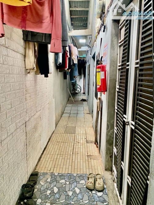 🎉🎉— BÁN NHÀ 2 TẦNG RƯỠI KÈM 4 PHONG TRỌ CÓ THU NHẬP- - NGAY CHỢ HOÀ KHÁNH - 6
