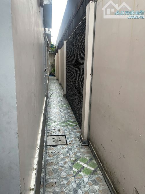NHÀ 2 TẦNG HOT NHẤT TÂN HIỆP. HÓC MÔN, 256M2, NGANG KHỦNG 10M ĐANG CÓ 2 CĂN NHÀ, HXH, 6.5T - 6