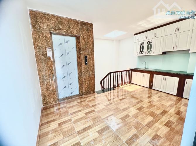 Nhà lô góc 45m², 6 tầng, thang máy, ô tô vào nhà – Khuyến Lương Hoàng Mai - 7