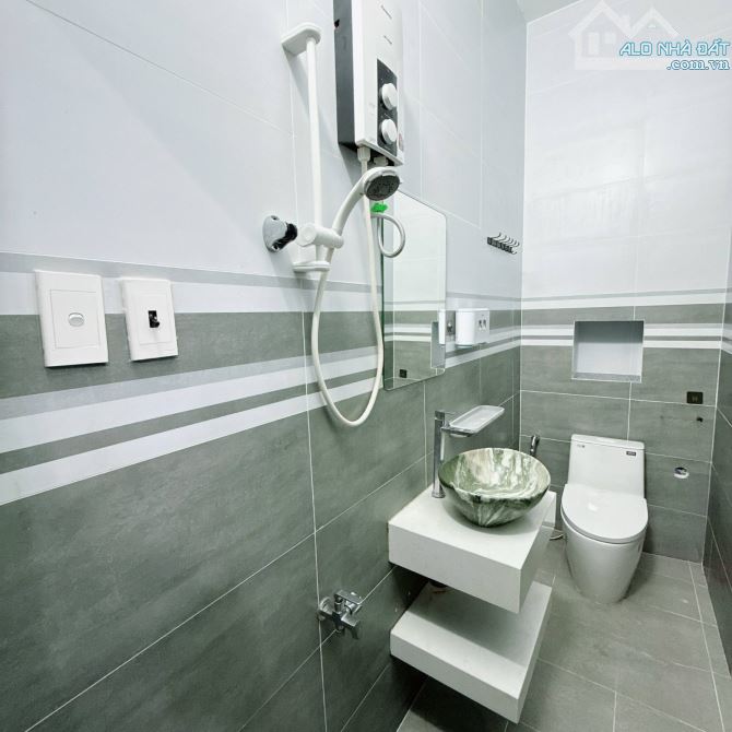 DUY NHẤT 1 CĂN! HẺM NHỰA 6M OTO NGỦ TRONG NHÀ - NGUYỄN KIỆM PN - 45M2 4 TẦNG, SỔ A4 - 7