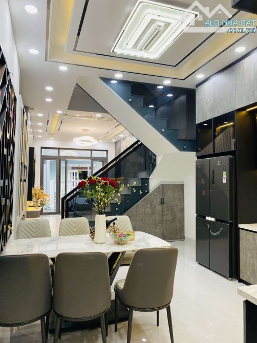 PHÚ MỸ Q7 - 62m2 - 4TẦNG - 4PN - 7TỶ45. - 7