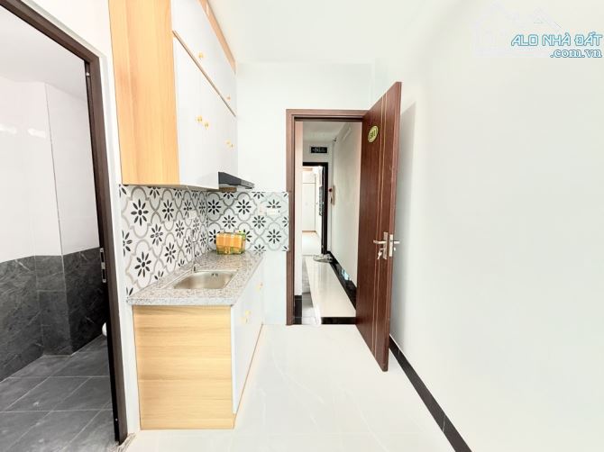 GIẢI PHÓNG -CCMN 6 TẦNG THANG MÁY - 15M Ô TÔ TRÁNH DOANH THU 600tr/ NĂM - 7