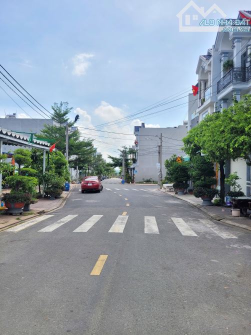 4,25Tỷ TL🔥Bán đất góc 2MT tặng quán Cà Phê KDC gần đường Lê Hồng Phong, p.Tân Bình_Dĩ An - 7