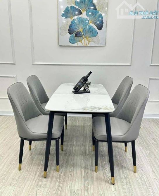 Bán Nhà 3 tầng Miếu 2 Xã - 41m2- sân cổng - 41m2- giá 2,9 tỷ - 7