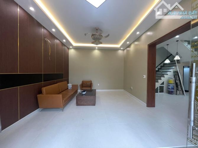 🔥Bán nhà 3 tầng dân xây độc lập tại Thiên Lôi- 60m2- 4,85 tỷ ( ô tô đỗ cửa ngày đêm ) - 7
