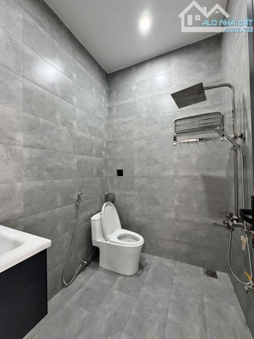 CĂN GÓC 2 MẶT TIỀN CẤP 1 Y WANG - PHƯỜNG EAKAO - 7