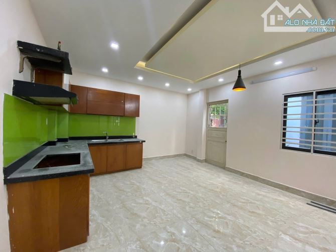 NHÀ KIÊN CỐ 3 TẦNG 2 MẶT KIỆT 3M HOÀNG DIỆU GIÁ TỐT - 7