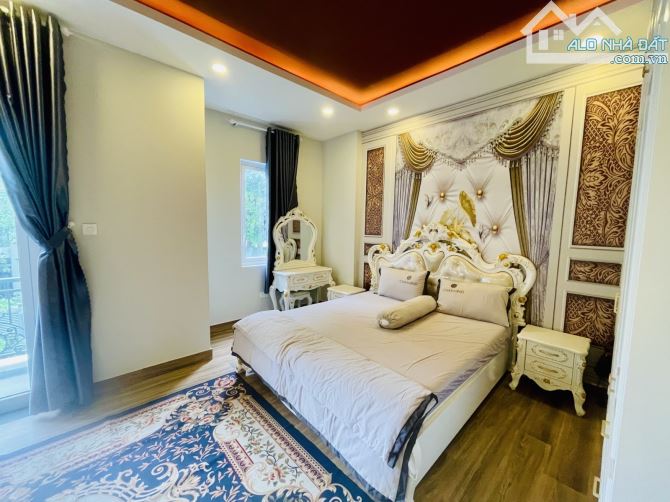 Đường N2 thủ đức 120m2 3 tầng giá chỉ 28 tỷ - 7