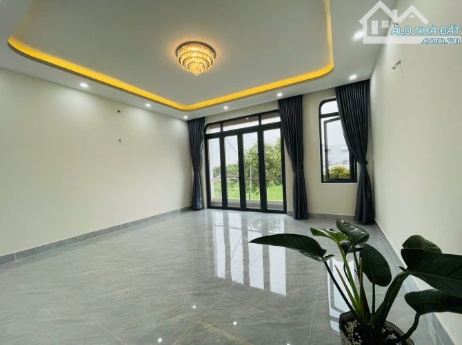 Bán Nhà 1 Trệt 1 Lầu 3 Phòng Ngủ Giáp Hóc Môn, 100m2, Sổ Hồng Riêng Hoàn Công - 7