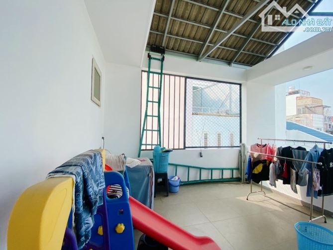 Nhà 4 tầng ngang 5.2m, gần chợ Phạm Văn Hai – Bùi Thị Xuân, Tân Bình, chỉ 9.8 tỷ - 7