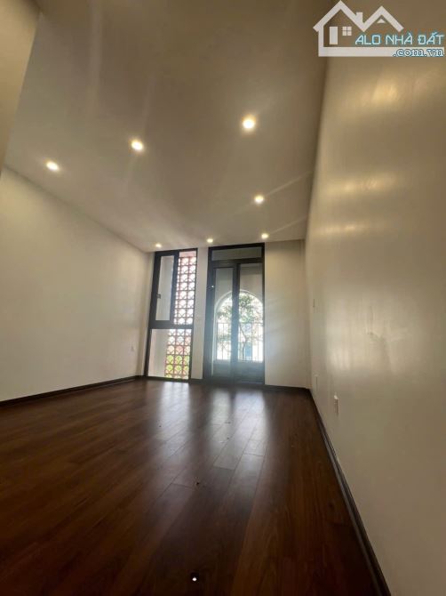 🏣KIỆT TÁC NGHỆ THUẬT - KHÔNG GIAN XANH MÁT - LUNG LINH -  NGÕ Ô TÔ THÔNG - TIỆN ÍCH BẠT N - 7