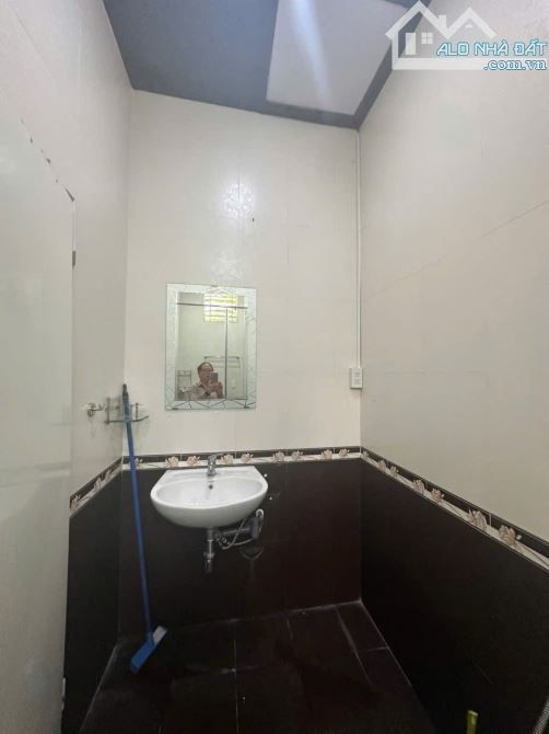 Cho thuê nhà 2 tầng kiệt oto Lê Duẩn- Hải Châu - 7