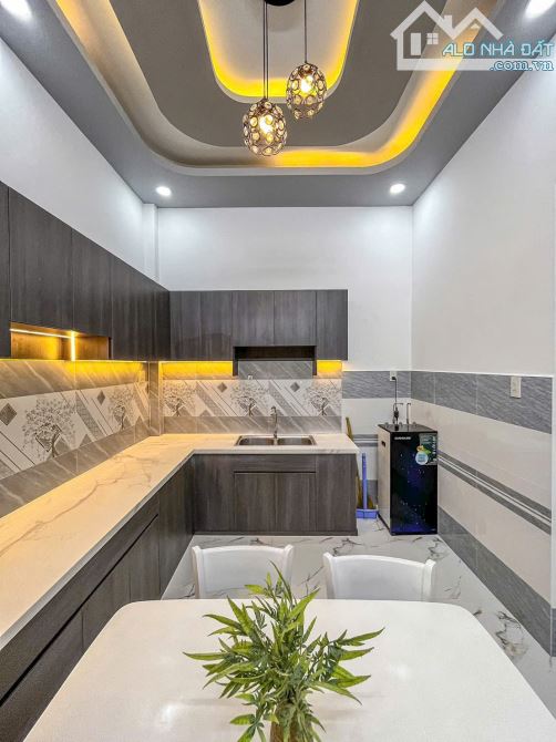BÁN NHÀ TRỆT LẦU - KDC THỚI NHỰT 1 - KẾ BÊN ĐẠI HỌC Y DƯỢC - CHỢ A KHÁNH - 8