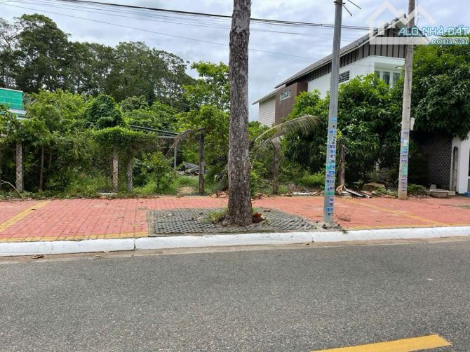 CHÍNH CHỦ GỬI BÁN LÔ ĐẤT MẶT TIỀN ĐƯỜNG SỐ 8 : thị trấn long điền -bà rịa Vũng tàu - 8