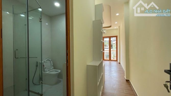 NHÀ MẶT 💵 KHU ĐƯỜNG SỐ RỘNG 8m Q4 - 3 TẦNG HOÀN CÔNG ĐỦ - 8