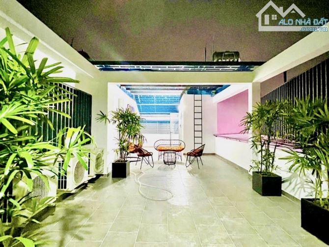 HẺM Ô TÔ QUAY ĐẦU - SÁT MẶT TIỀN QUANG TRUNG - 5 TẦNG THANG MÁY - DT80 M - GIÁ 13 TỶ - 8