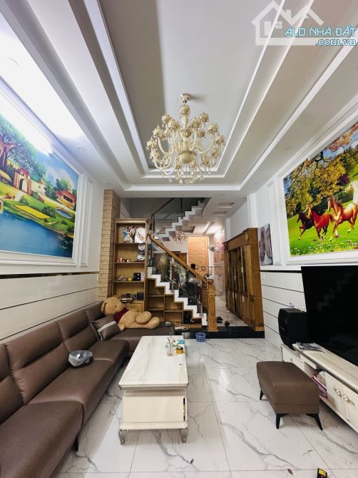 👉 BÁN NHÀ B TÂN NHÀ ĐẸP FULL NỘI THẤT – 2 SÂN THƯỢNG – MẶT  LIÊN KHU 5-6 🌟 - 8