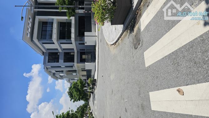 Bảng Hàng Chuyển Nhượng Giá Tốt_Biệt Thự Dương Nội KĐT Nam Cường - 8