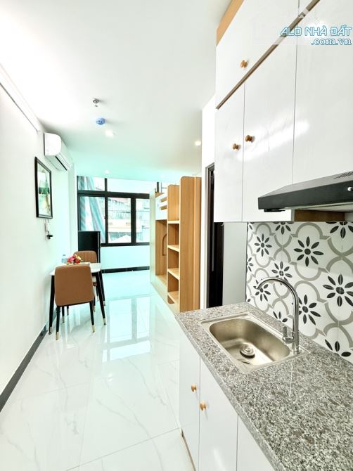 GIẢI PHÓNG -CCMN 6 TẦNG THANG MÁY - 15M Ô TÔ TRÁNH DOANH THU 600tr/ NĂM - 8