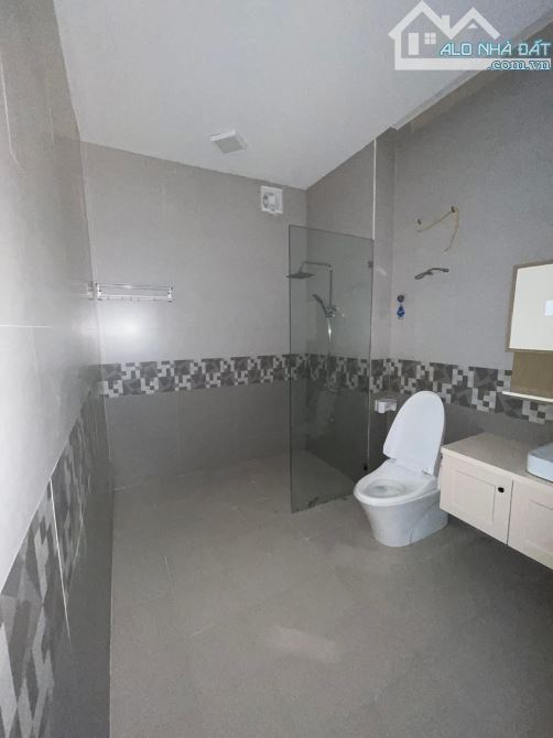🔥Bán nhà 3 tầng dân xây độc lập tại Thiên Lôi- 60m2- 4,85 tỷ ( ô tô đỗ cửa ngày đêm ) - 8