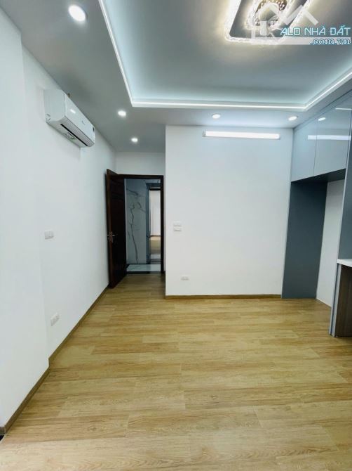 Siêu Phẩm Trần Hữu Tước - Nguyễn Lương Bằng, 43m*7T*TM, Ôtô Cổng. SDCC - 8