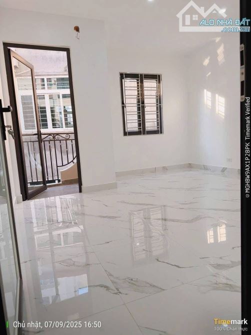 TẠI TĐC ĐOÀN KẾT QUÁN NAM Ô TÔ ĐỖ NGÀY ĐÊM TRƯỚC CỬA- 67m2- giá 4,6 tỷ - 8