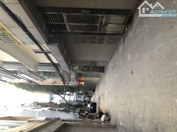 Cầu giấy hồ tung Mậu doan kế thiện oto đỗ của - 8