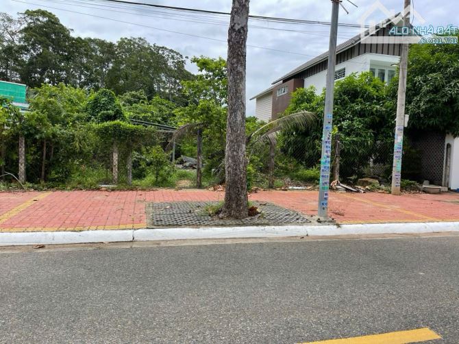 CHÍNH CHỦ GỬI BÁN LÔ ĐẤT MẶT TIỀN ĐƯỜNG SỐ 8 : thị trấn long điền -bà rịa Vũng tàu - 9