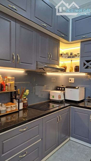 🏡 Nhà hẻm 128 Giải Phóng - Tân Lợi Nhà mua ở còn mới toanh.  🏕 Diện tích: 5×20m - 9