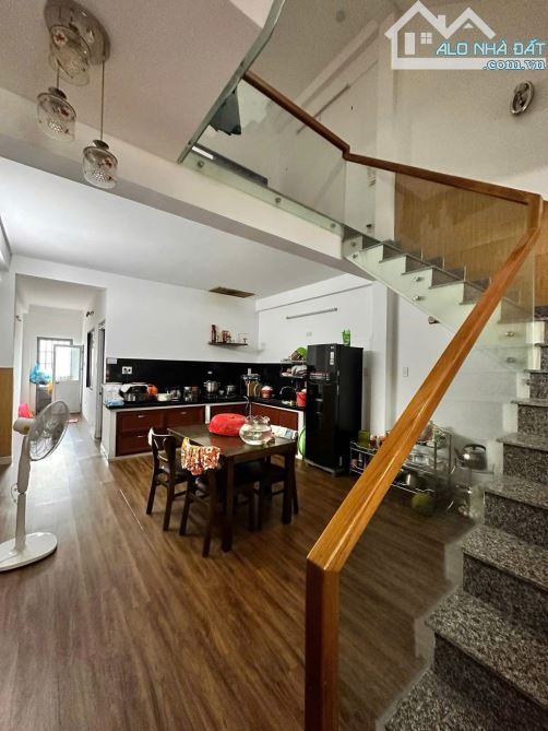 Bán nhà 3 tầng 3 mê đường Lê Thiệt, 72m2, giá 5,xtỷ, P. Hòa Minh, Q. Liên Chiểu, TP. Đà Nẵ - 9