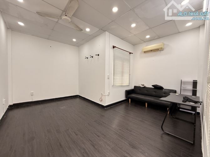 Hoàng Hoa Thám Tân bình 118/114m2 2 tầng giá chỉ nhỉnh 20 tỷ - 9
