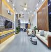 Nhà Chùa Láng Đống Đa, 141m2, Mặt Tiền 7.5m, lô góc, ngõ thông, 20m ra phố, ba gác tránh