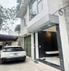 HIẾM: ngay cầu Vĩnh Tuy 6 Tầng, Thang máy, Gara Ô TÔ, DÂN XÂY chỉ 8TỶ2