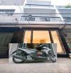 BÁN GẤP NHÀ ĐẸP 3 TẤM Q4 KHU VIP 20 THƯỚC PHỐ ẨM THỰC GIÁ 4 TỈ 650 HẺM 4M THÔNG VÀ GIÁP Q1