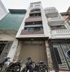 Cho thuê nhà đẹp, có thang máy Nguyễn Văn Huyên, Cầu Giấy. DT 50m2, 6 tầng. 29 tr(thg)