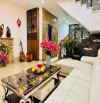 Bán liền kề Khu ĐT Dịch Vọng. DT 110m x 5T, MT 6m ngõ thông, vỉa hè, ôtô tránh, kinh doanh