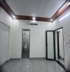 Bán Nhà Tập Thể Nguyễn Văn Cừ, Long Biên 45m2, 1T, giá 3,25 tỷ (sổ sẵn sàng giao dịch)
