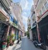 Ngay chung cư Bàu Cát hẻm ô tô nhà 4 tầng BTCT giá 5,8 tỷ