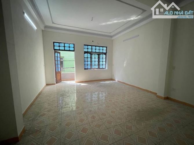 SIÊU PHẨM MẶT BIỂN NGUYỄN TẤT THÀNH - 2 MẶT THOÁNG – NHÀ 4 TẦNG - DT 125M2 - GIÁ 16,X TỶ