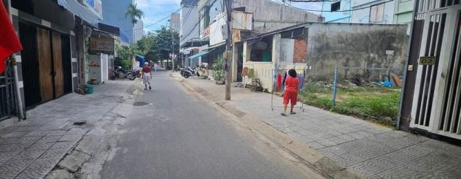 BÁN LÔ ĐẤT MẶT TIỀN TÔN THẤT THIỆP – GẦN PHỐ TÂY VÀ TRƯỜNG KINH TẾ - GIÁ NHỈNH 10 TỶ